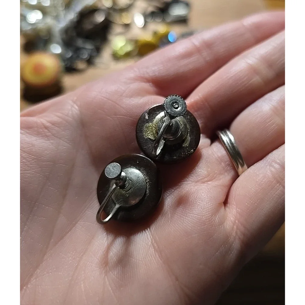 Pair of 2 Vtg Chunky Oval Cabochon Clip-On & Round Screw Back Earrings‎ Jewelry
